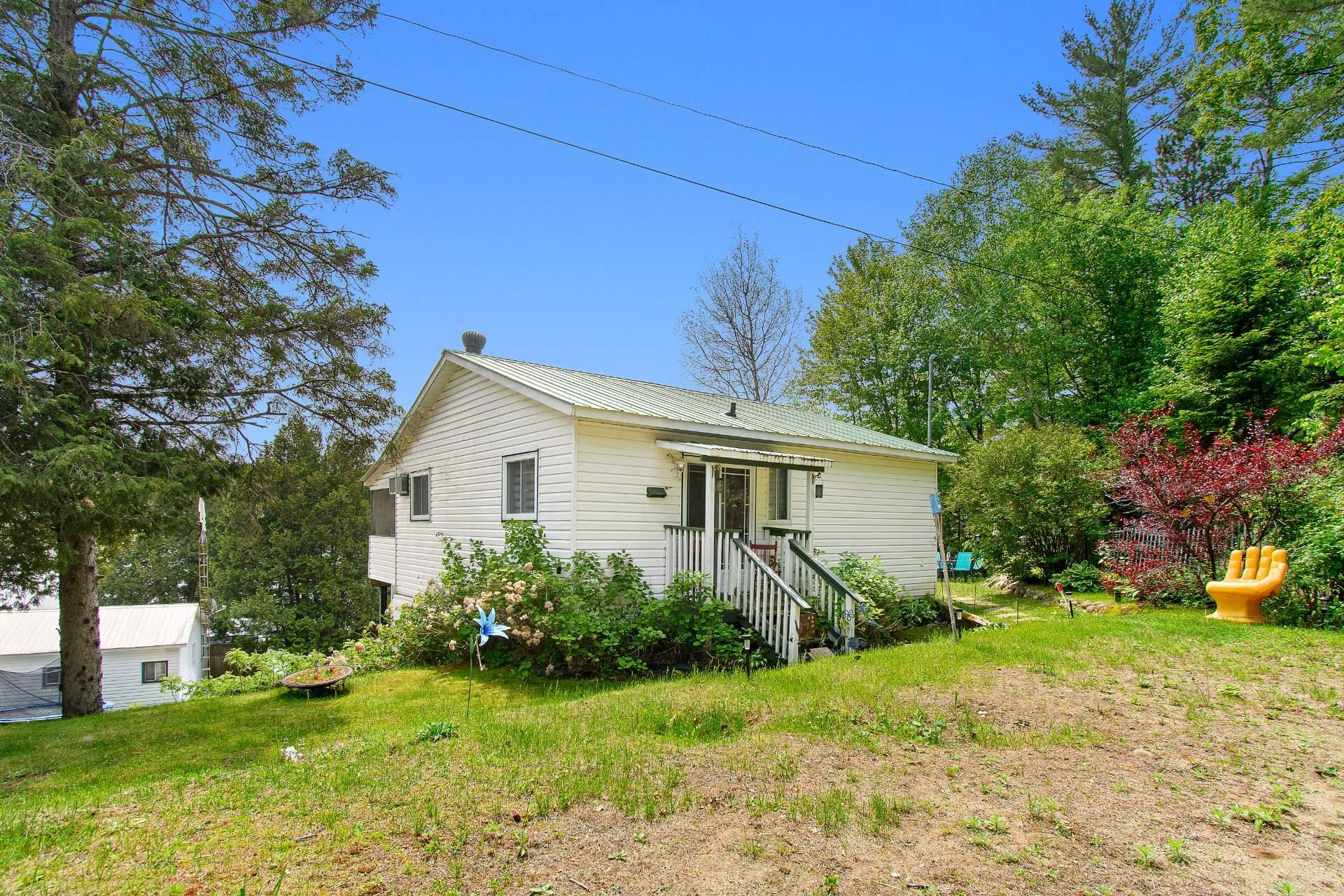 









32


Ch. Louiseize

,
Gracefield,




QC
J0X1W0

