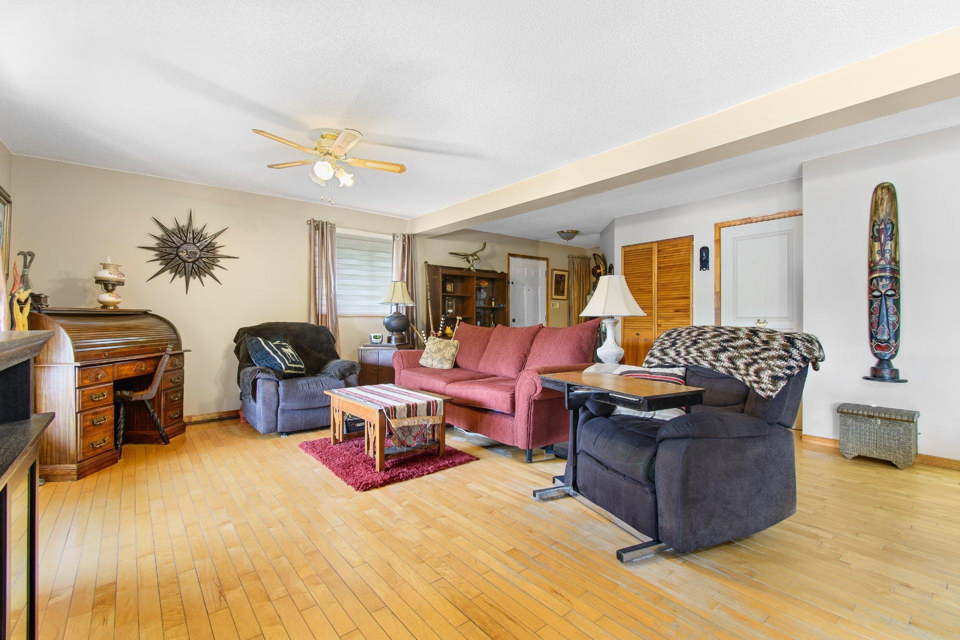 









32


Ch. Louiseize

,
Gracefield,




QC
J0X1W0

