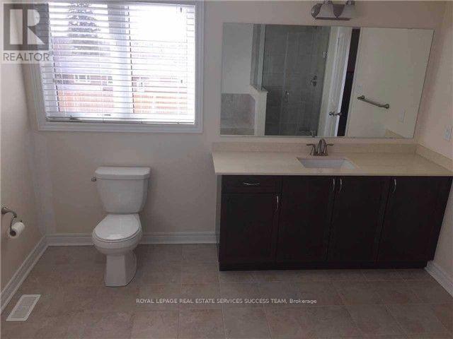 












1996 QUEENSBURY DRIVE

,
Oshawa,




Ontario
L1H0S1

