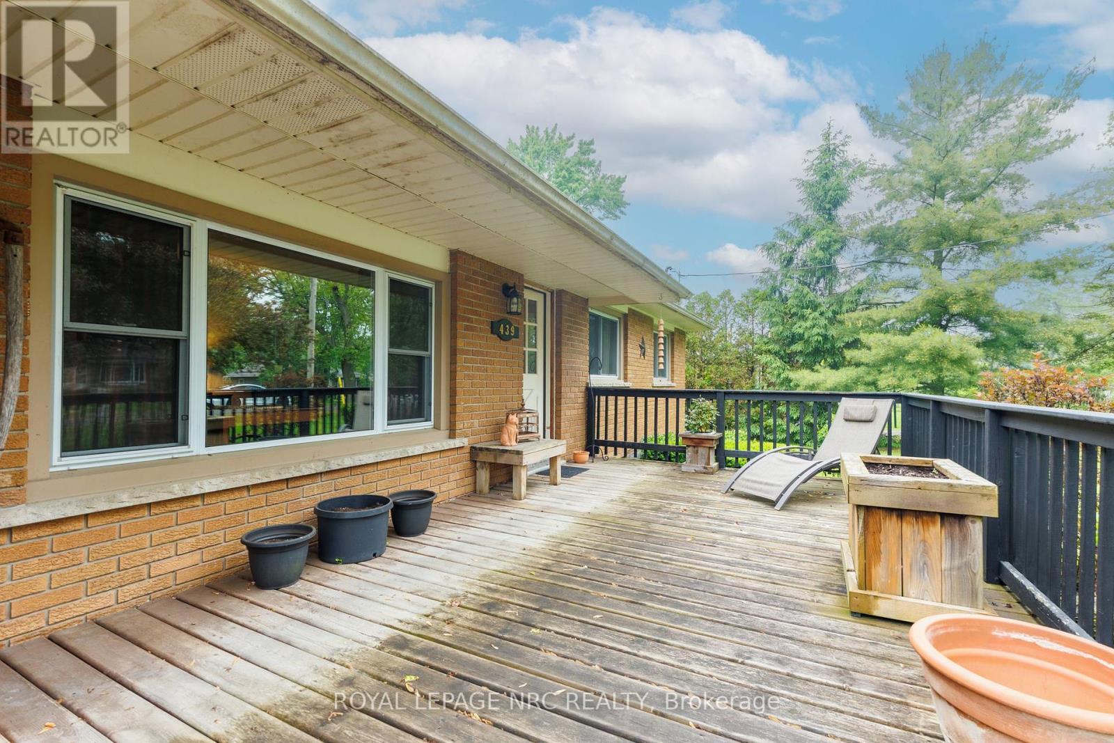 












439 BELLEVIEW BOULEVARD

,
Fort Erie (Ridgeway),




Ontario
L0S1N0

