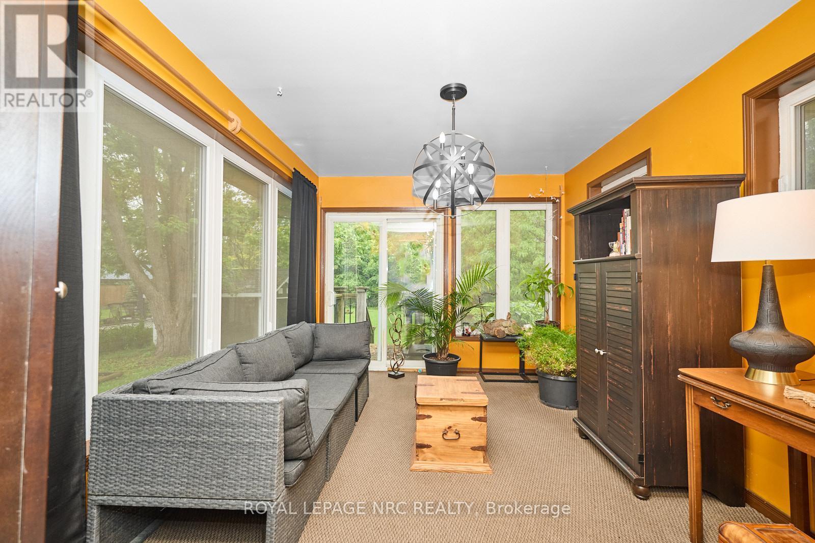 












439 BELLEVIEW BOULEVARD

,
Fort Erie (Ridgeway),




Ontario
L0S1N0

