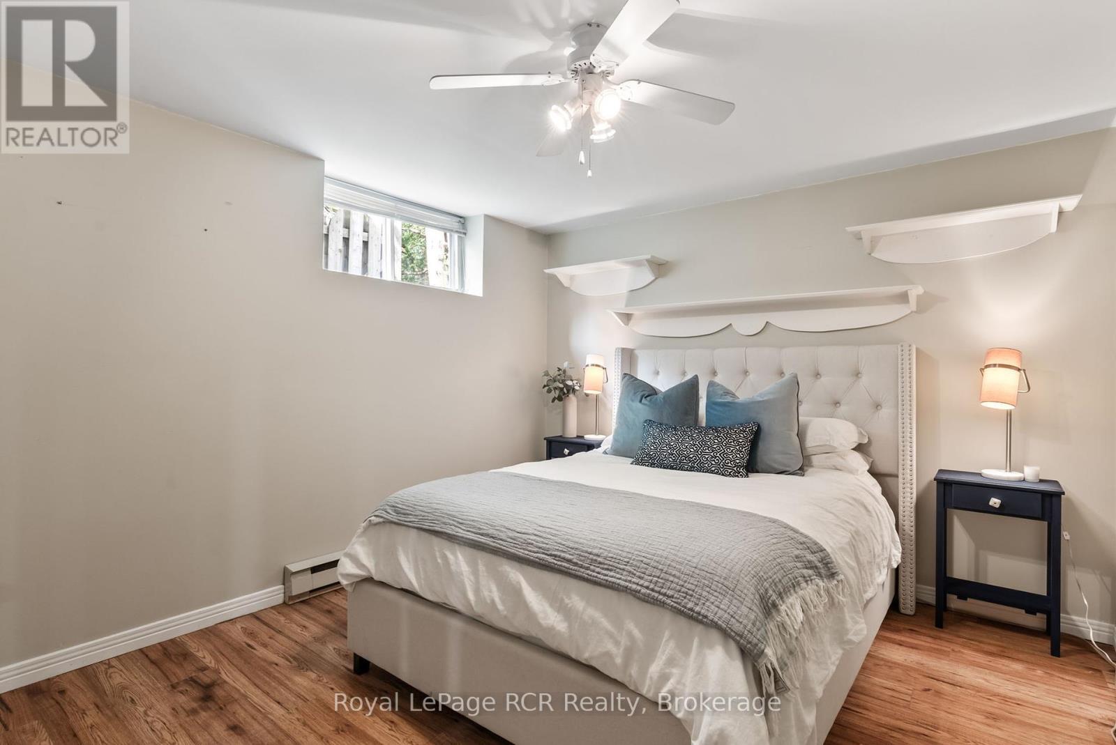 












107 THOMAS STREET

,
Brockton,




Ontario
N0G2V0

