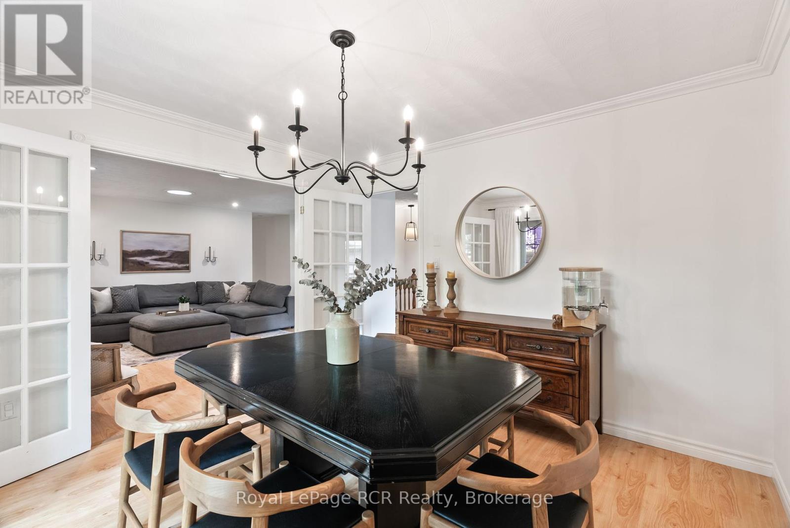 












107 THOMAS STREET

,
Brockton,




Ontario
N0G2V0

