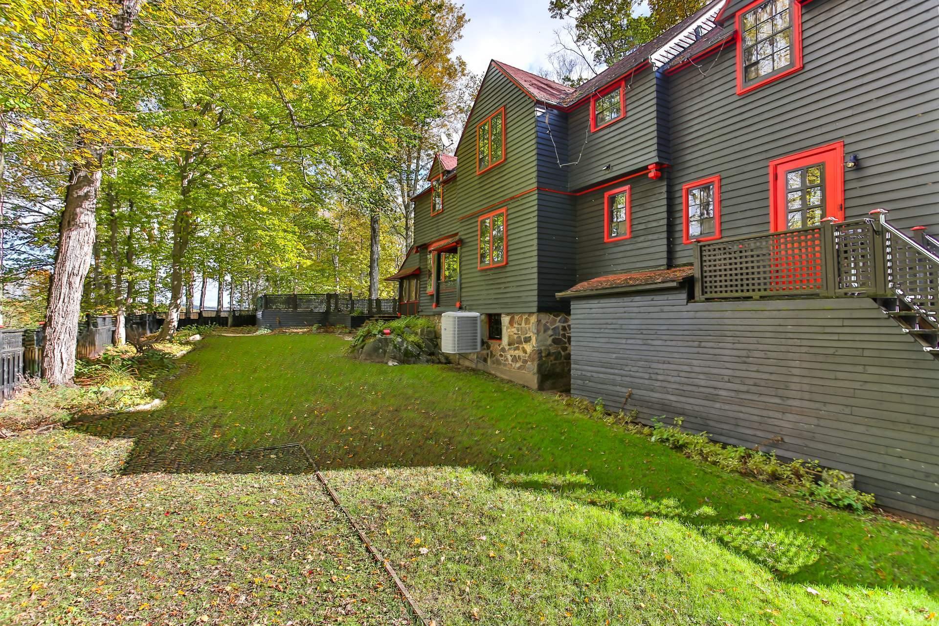 









338


Ch. des Critiques

,
Montebello,




QC
J0V1L0

