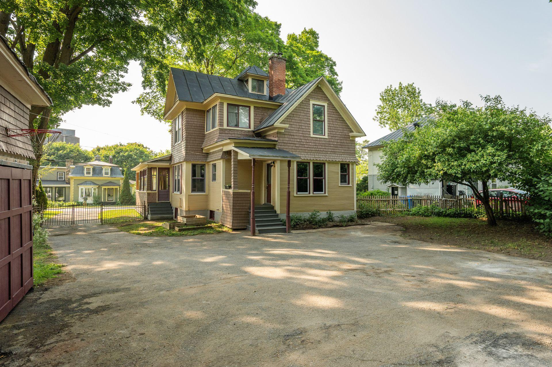 









71


Rue de Philipsburg

,
Bedford - Ville,




QC
J0J1A0

