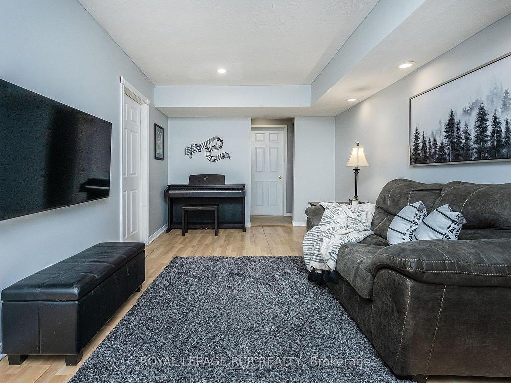 









311


Balsam

Street,
Orangeville,




ON
L9W 4X6

