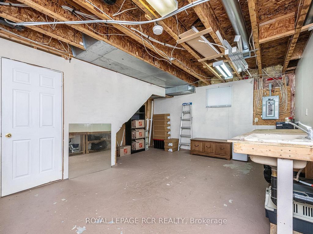 









311


Balsam

Street,
Orangeville,




ON
L9W 4X6

