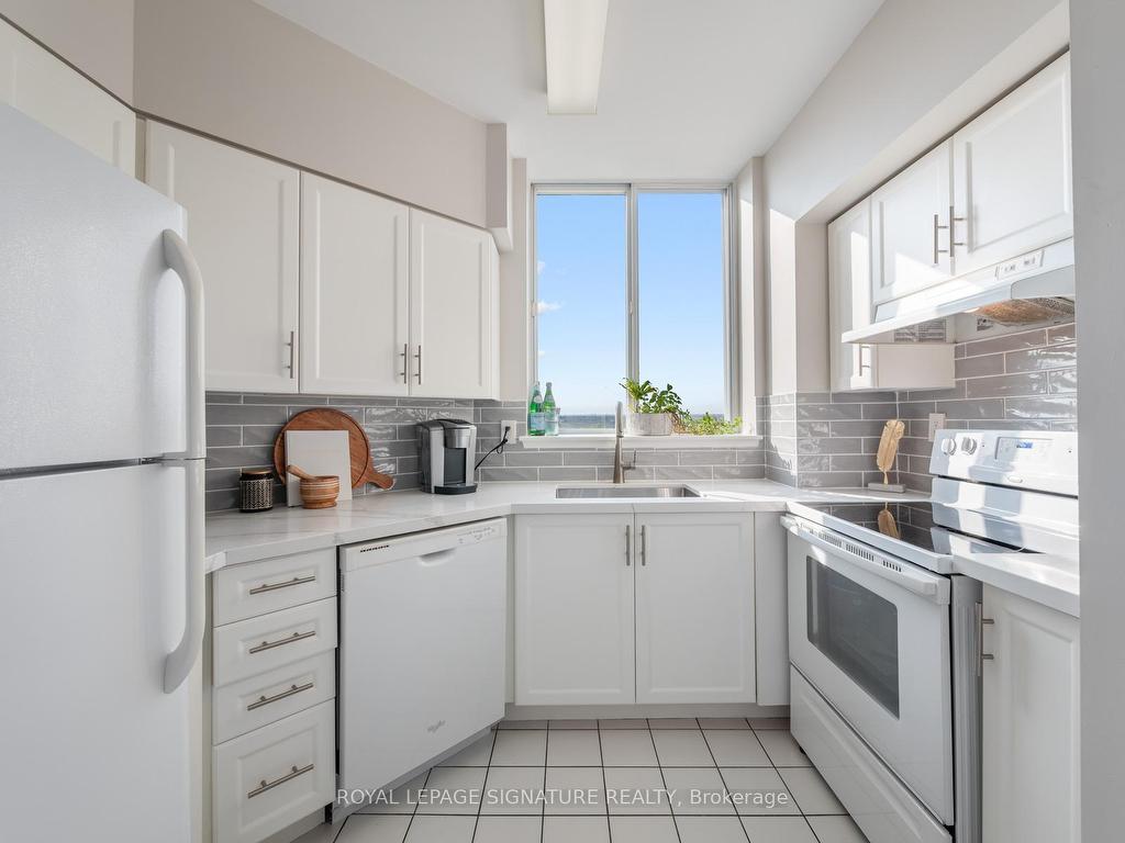 









430


Mclevin

Avenue, 1012,
Toronto,




ON
M1B 5P1

