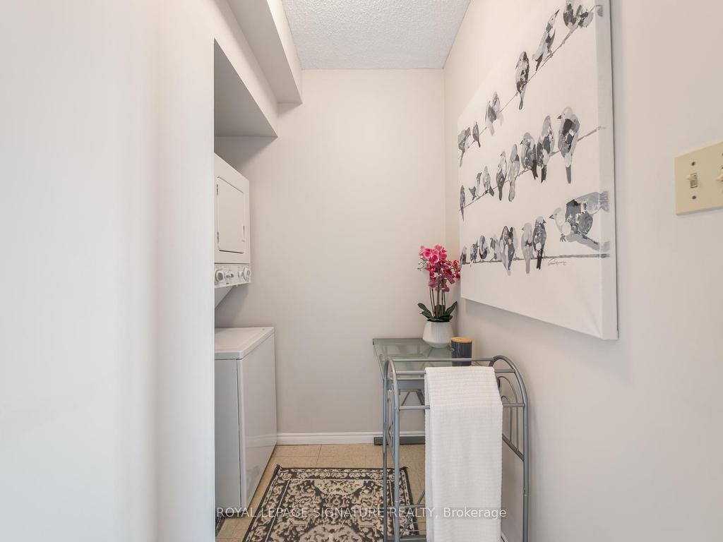 









430


Mclevin

Avenue, 1012,
Toronto,




ON
M1B 5P1

