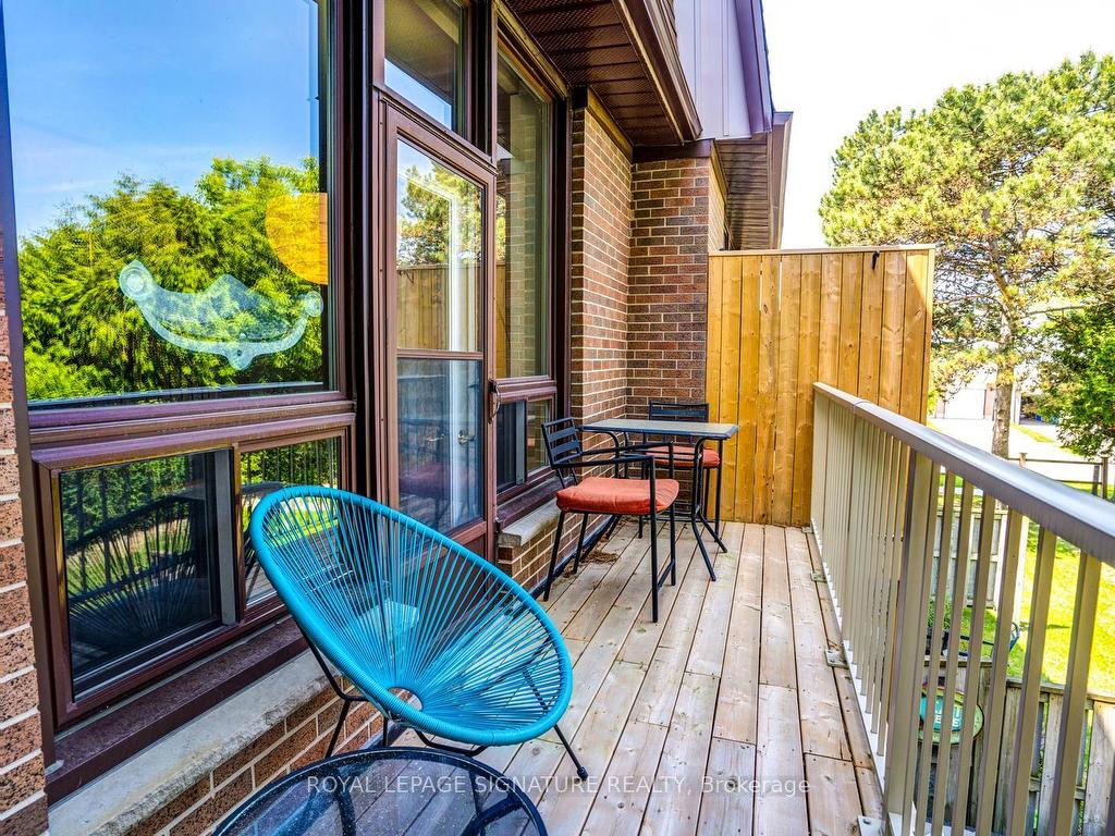 









11


Plaisance

Road, 12,
Richmond Hill,




ON
L4C 5H1

