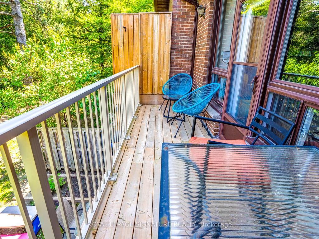 









11


Plaisance

Road, 12,
Richmond Hill,




ON
L4C 5H1

