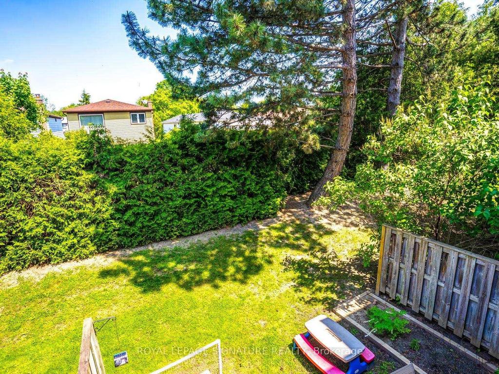 









11


Plaisance

Road, 12,
Richmond Hill,




ON
L4C 5H1


