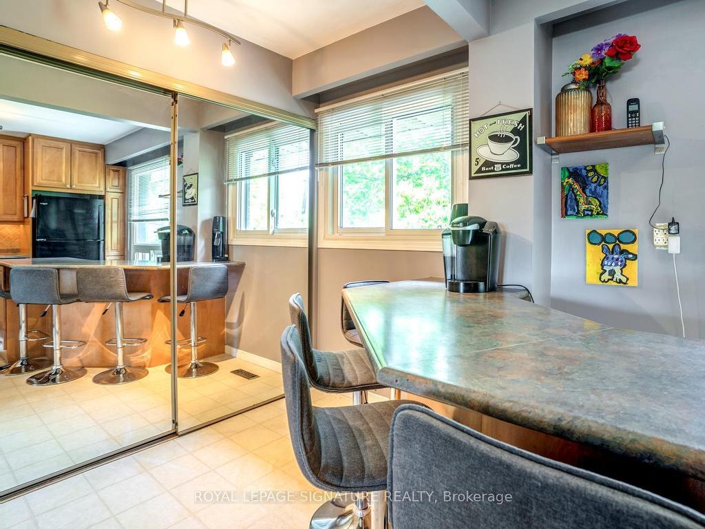 









11


Plaisance

Road, 12,
Richmond Hill,




ON
L4C 5H1

