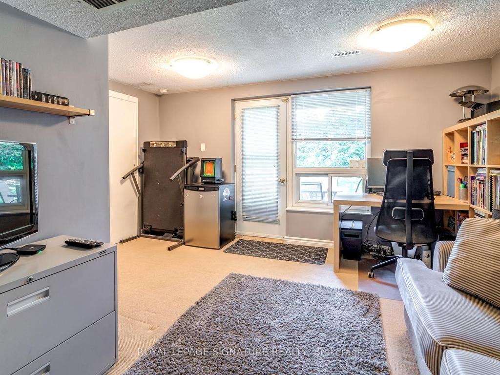 









11


Plaisance

Road, 12,
Richmond Hill,




ON
L4C 5H1

