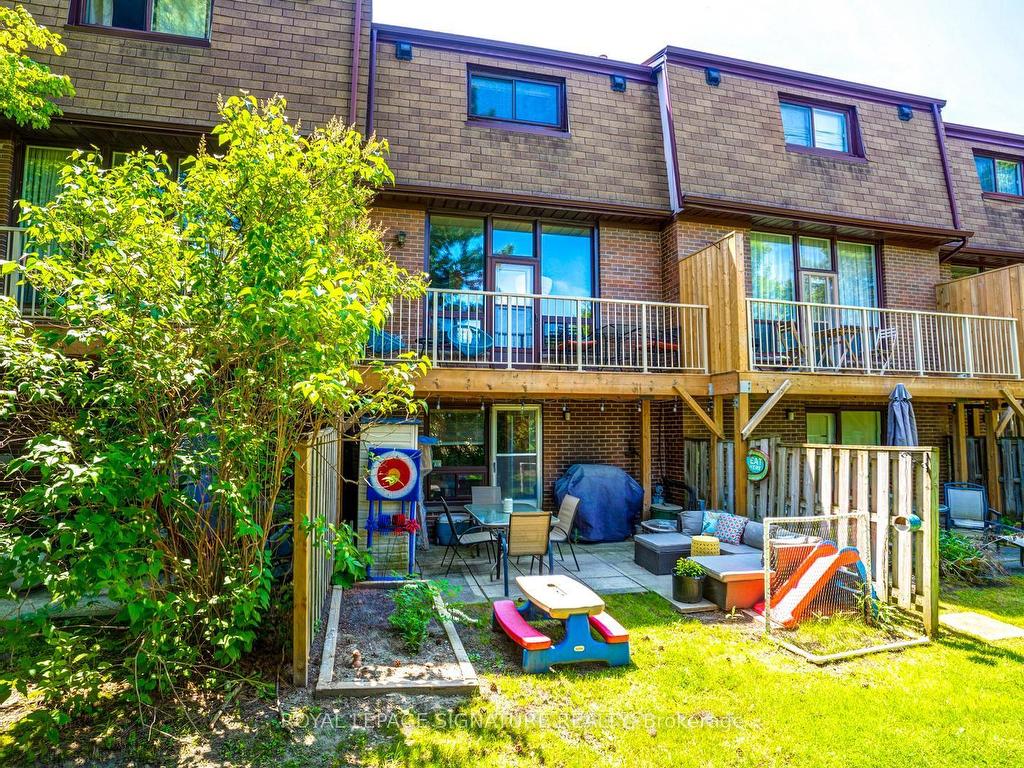 









11


Plaisance

Road, 12,
Richmond Hill,




ON
L4C 5H1

