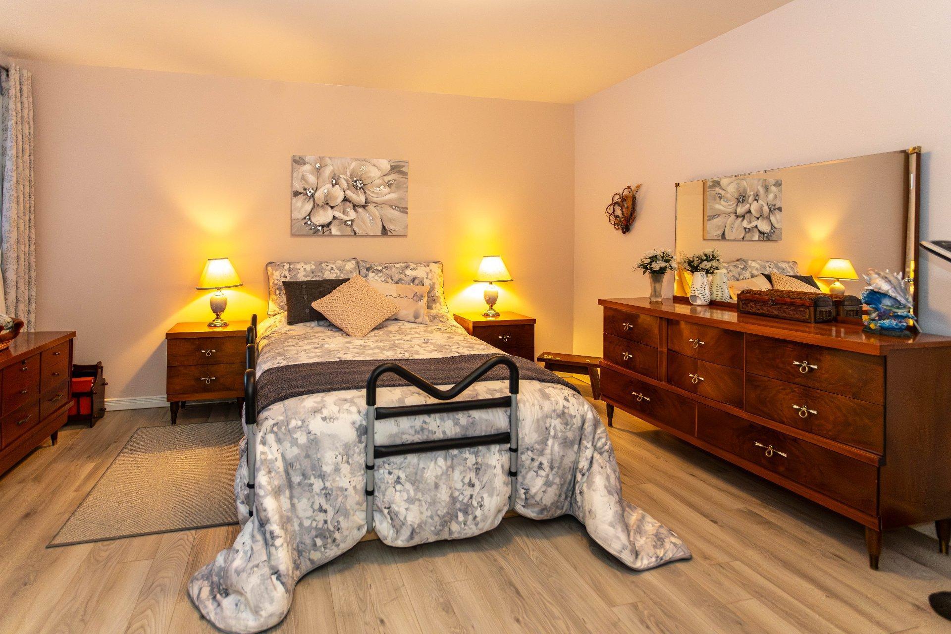 









100


Rue Léo-Paul-Trudel

,
Shawinigan,




QC
G0X2V0

