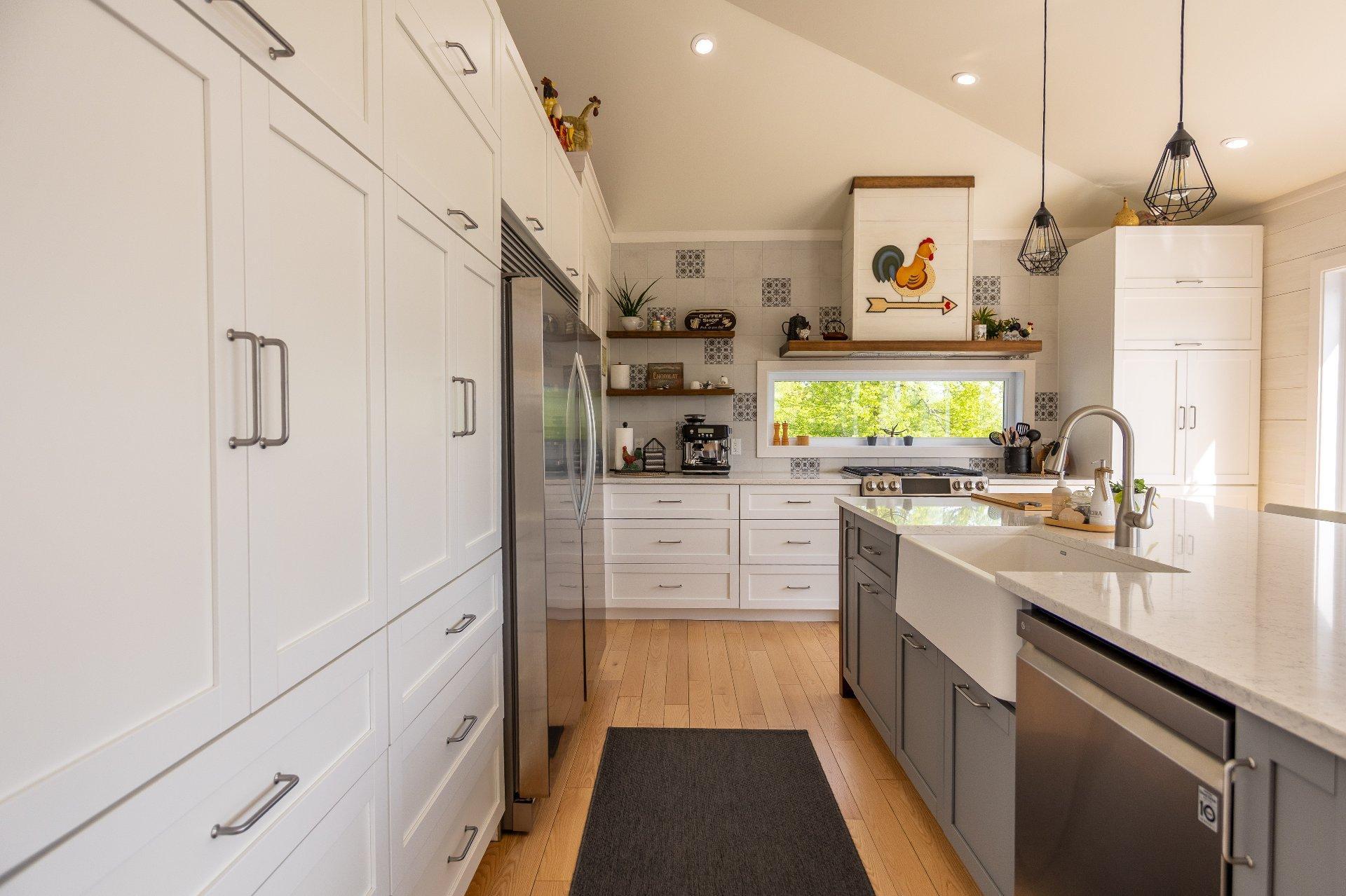 









100


Rue Léo-Paul-Trudel

,
Shawinigan,




QC
G0X2V0

