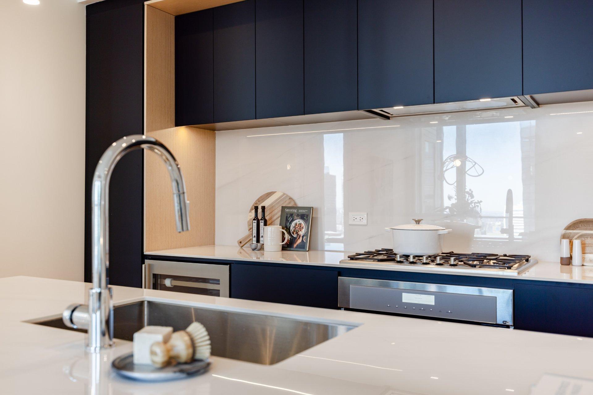 









1020


Rue de la Montagne

, 3703,
Montréal (Ville-Marie),




QC
H3G1V7

