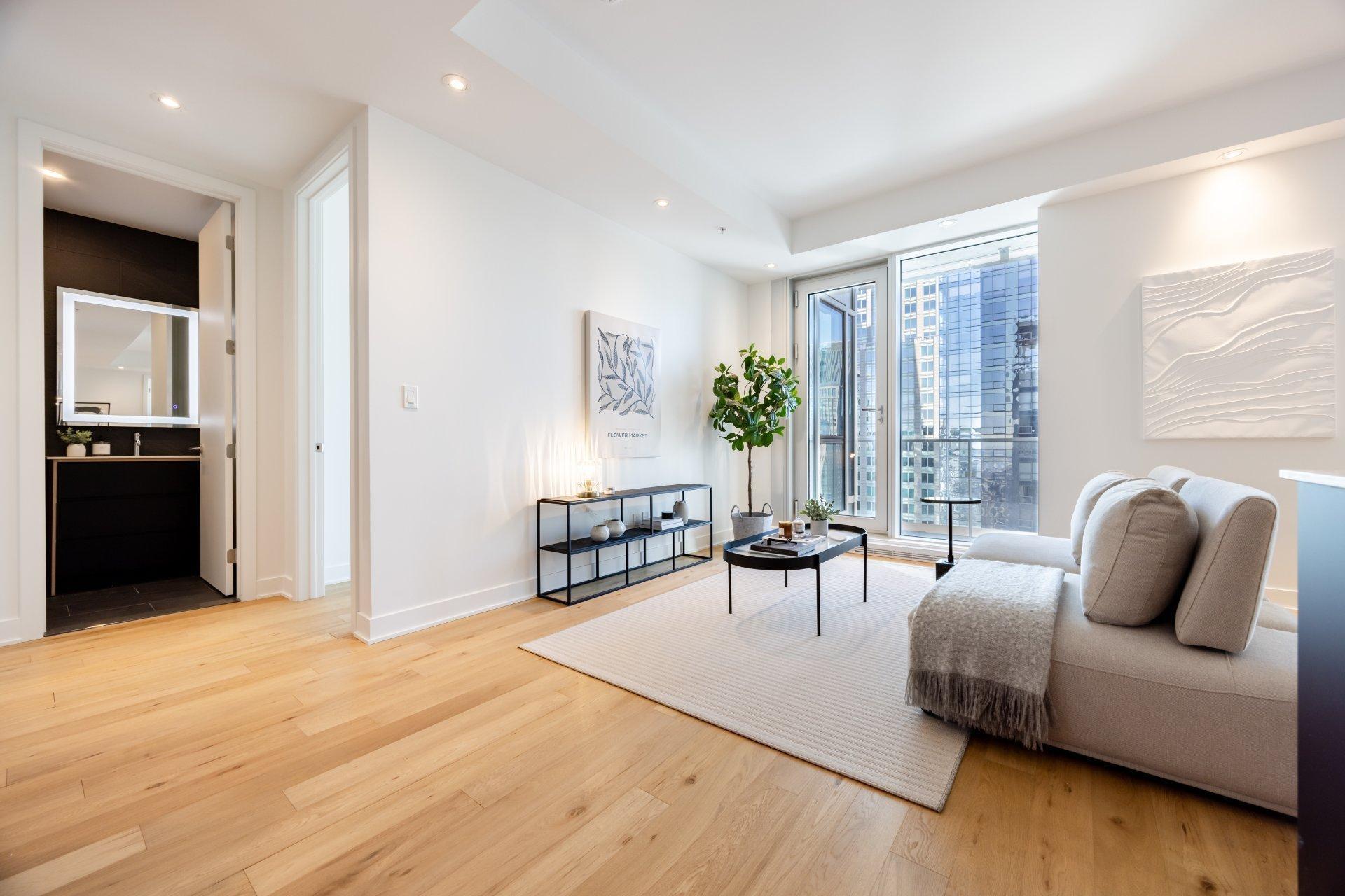 









1020


Rue de la Montagne

, 3703,
Montréal (Ville-Marie),




QC
H3G1V7

