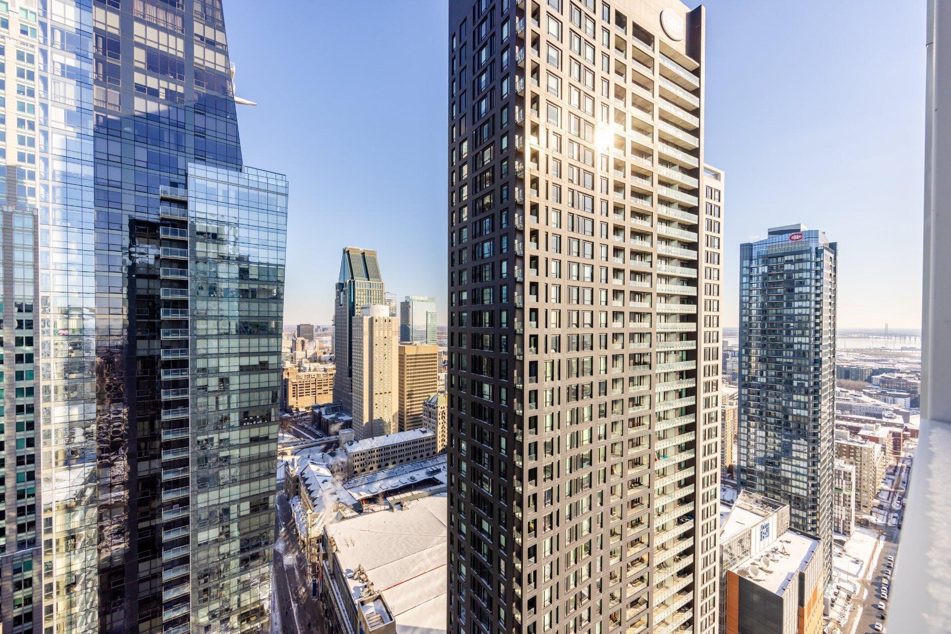 









1020


Rue de la Montagne

, 3703,
Montréal (Ville-Marie),




QC
H3G1V7

