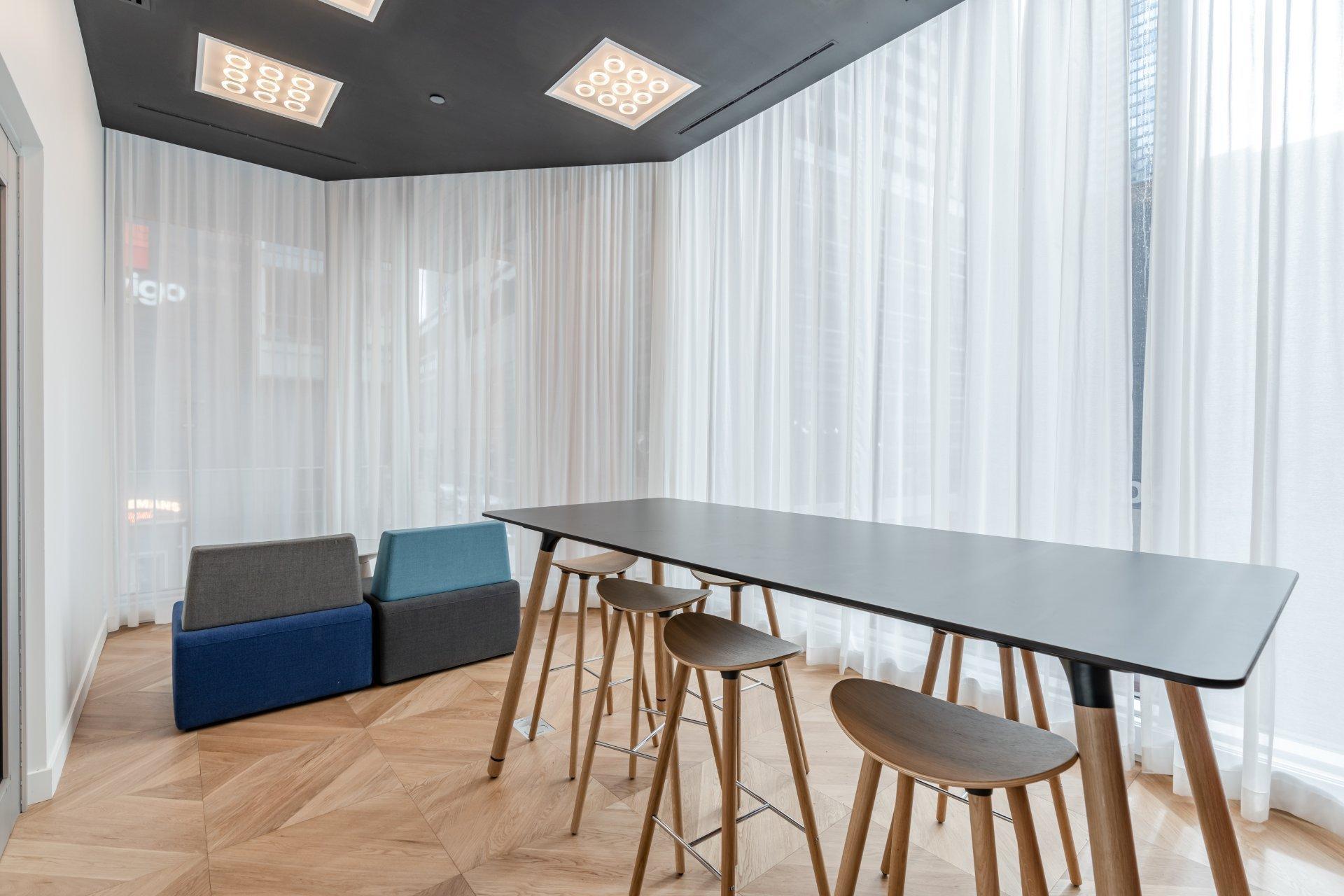









1020


Rue de la Montagne

, 3703,
Montréal (Ville-Marie),




QC
H3G1V7

