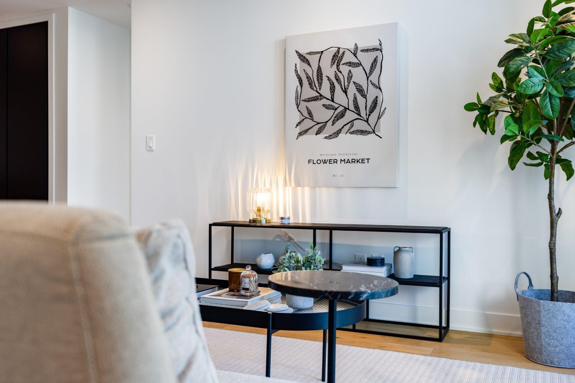 









1020


Rue de la Montagne

, 3703,
Montréal (Ville-Marie),




QC
H3G1V7

