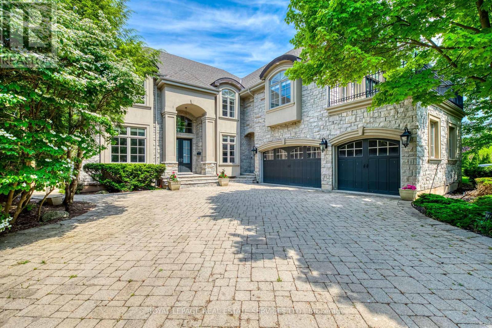 












3341 LAKESHORE ROAD

,
Burlington,




Ontario
L7N1B1

