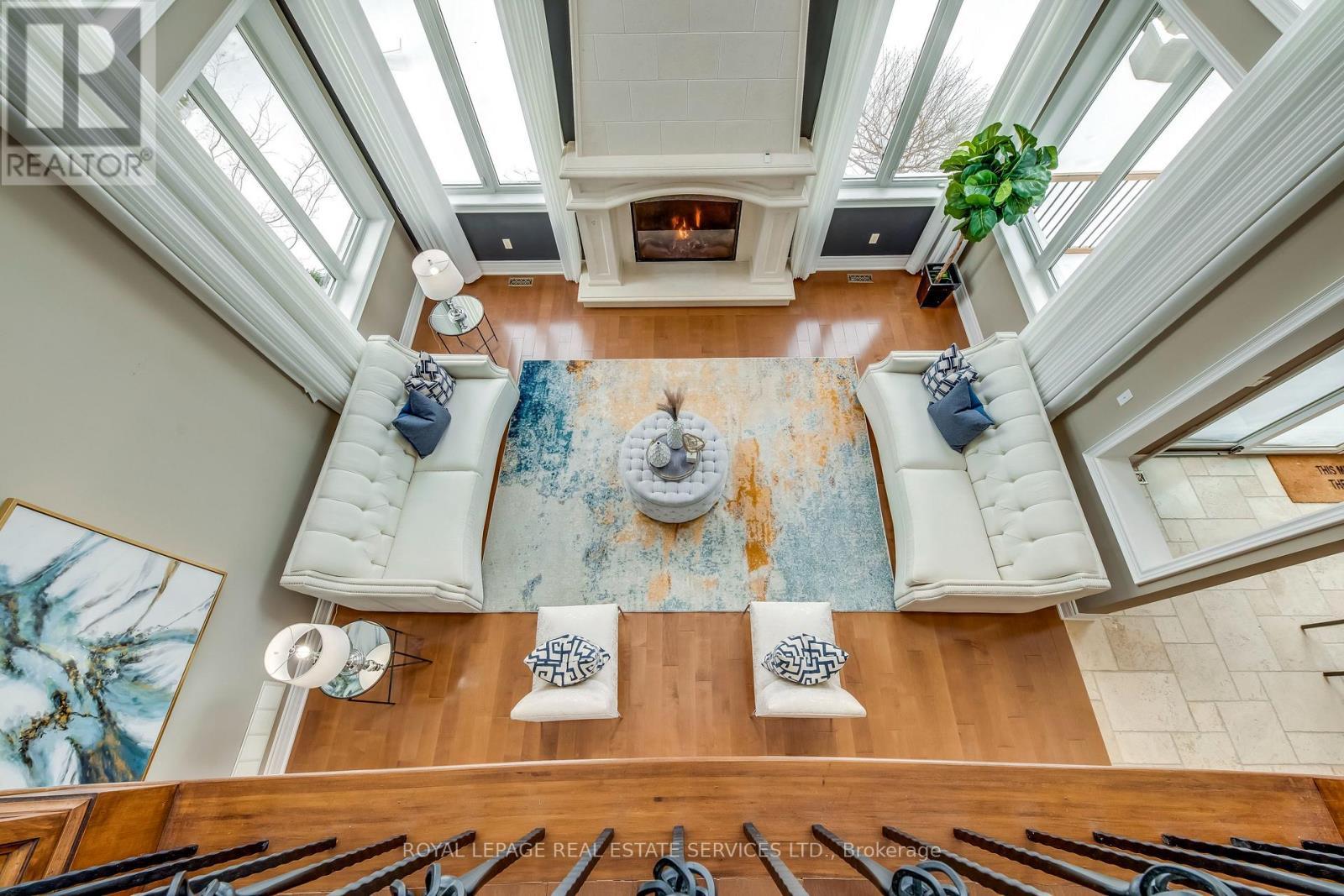 












3341 LAKESHORE ROAD

,
Burlington,




Ontario
L7N1B1

