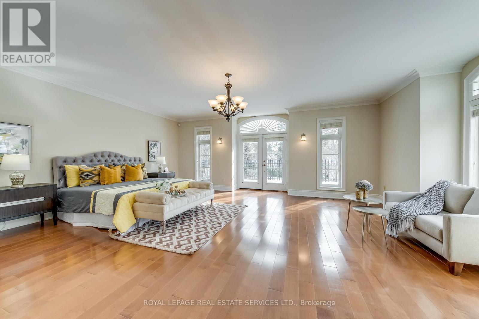 












3341 LAKESHORE ROAD

,
Burlington,




Ontario
L7N1B1

