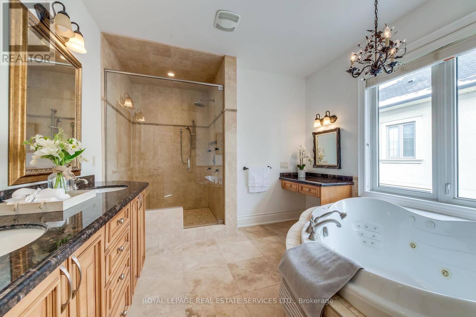 












3341 LAKESHORE ROAD

,
Burlington,




Ontario
L7N1B1

