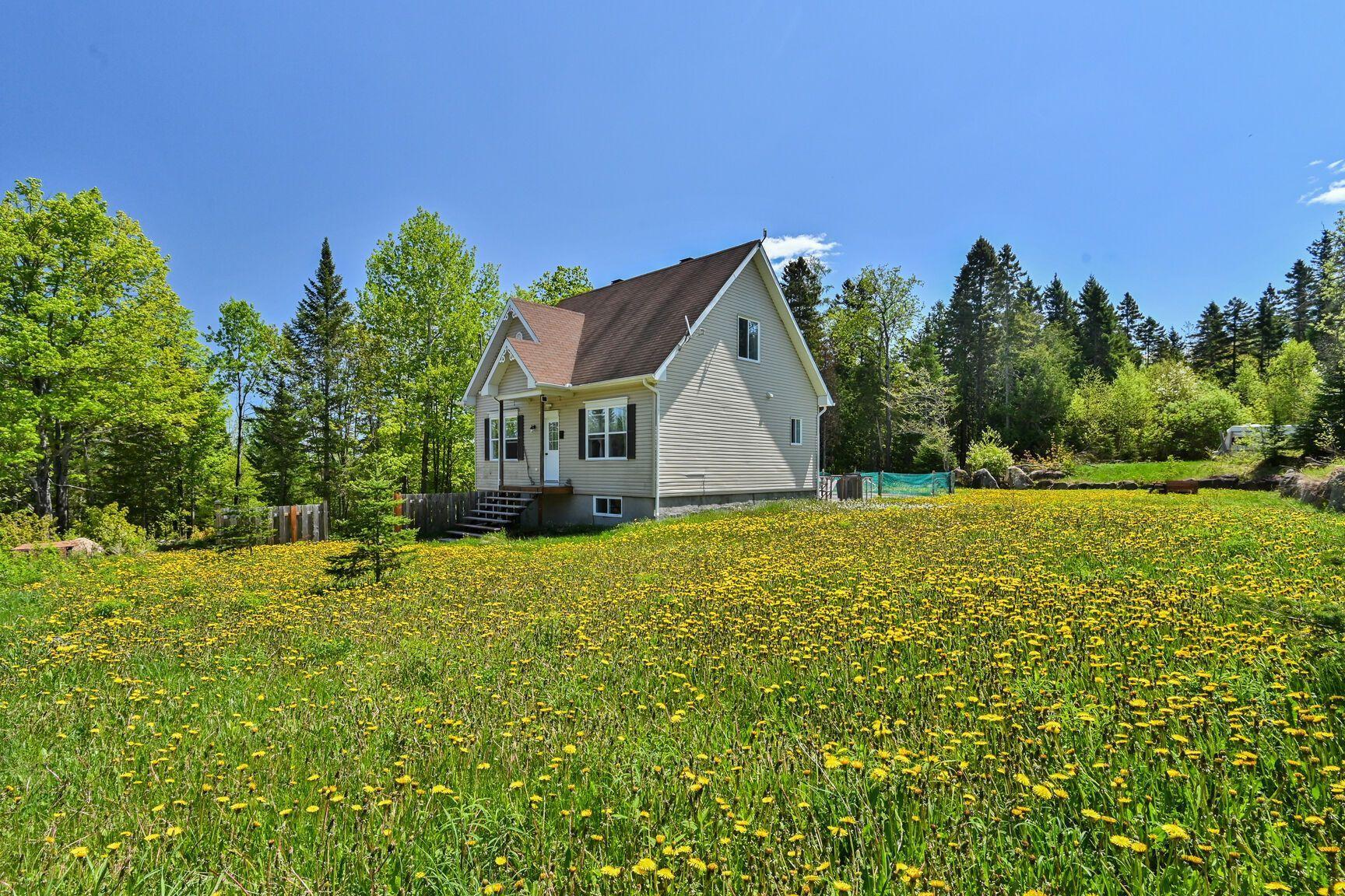 









7


Ch. de Val-David

,
Sainte-Marguerite-du-Lac-Masson,




QC
J0T1L0

