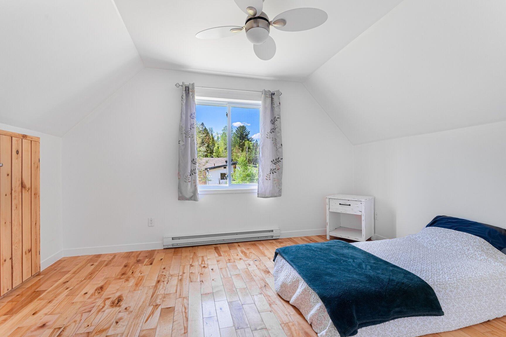 









7


Ch. de Val-David

,
Sainte-Marguerite-du-Lac-Masson,




QC
J0T1L0

