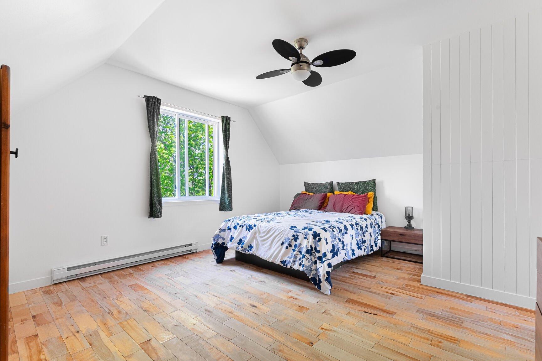 









7


Ch. de Val-David

,
Sainte-Marguerite-du-Lac-Masson,




QC
J0T1L0

