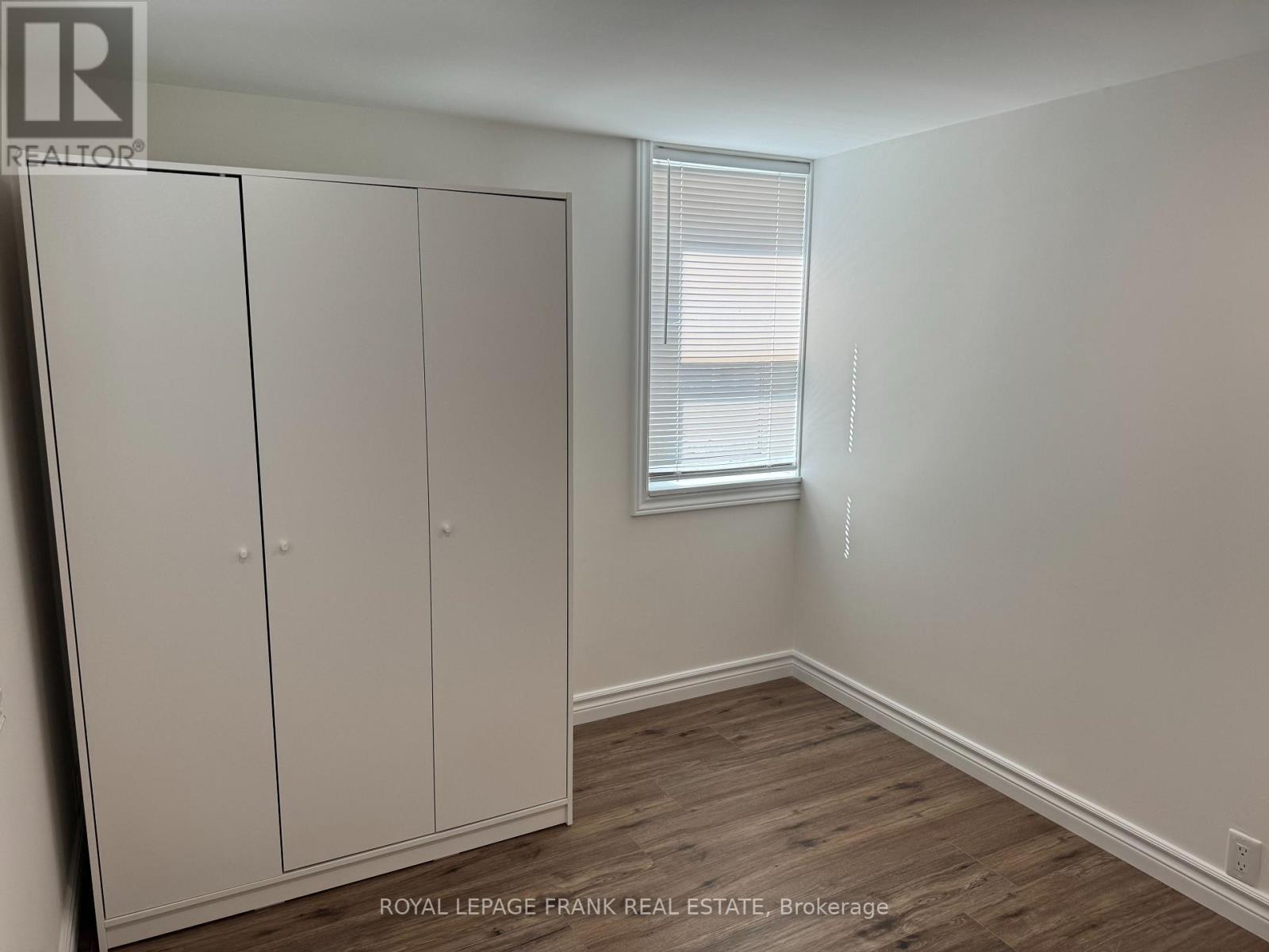 












3 - 909 MASSON STREET

,
Oshawa (Centennial),




Ontario
L1G5B1

