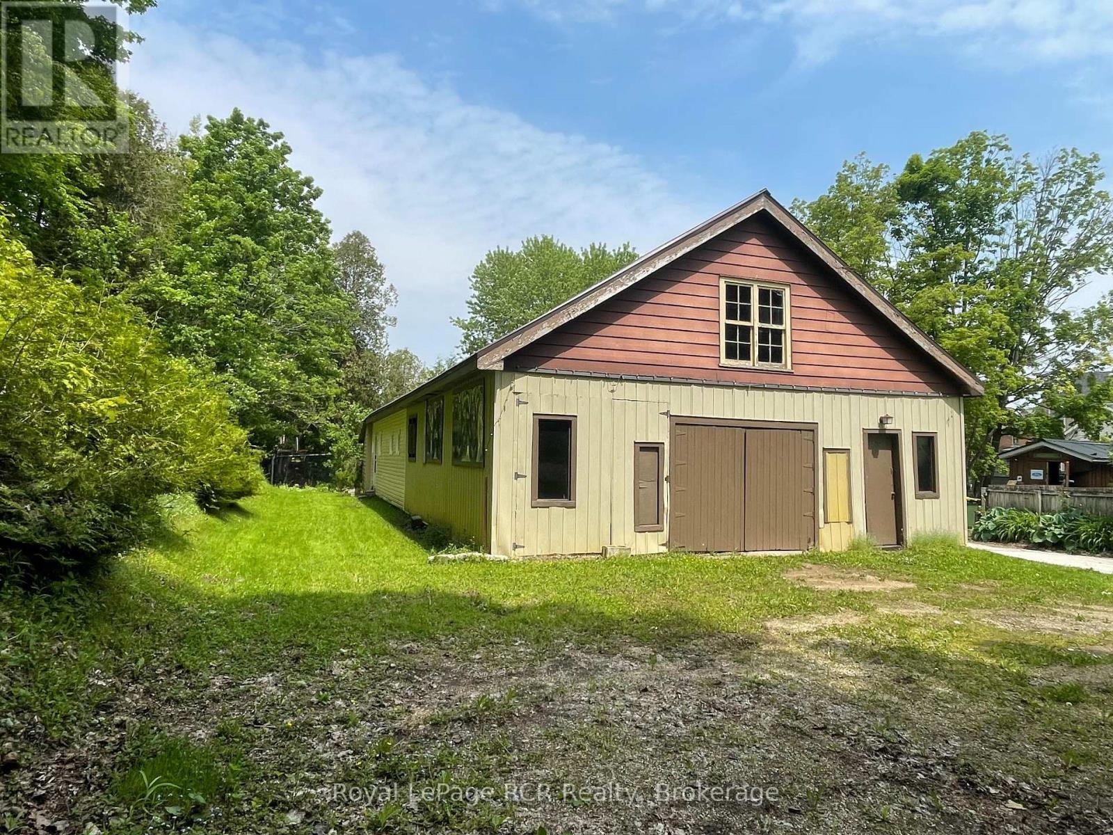 












30 SYDENHAM STREET

,
Grey Highlands,




Ontario
N0C1E0

