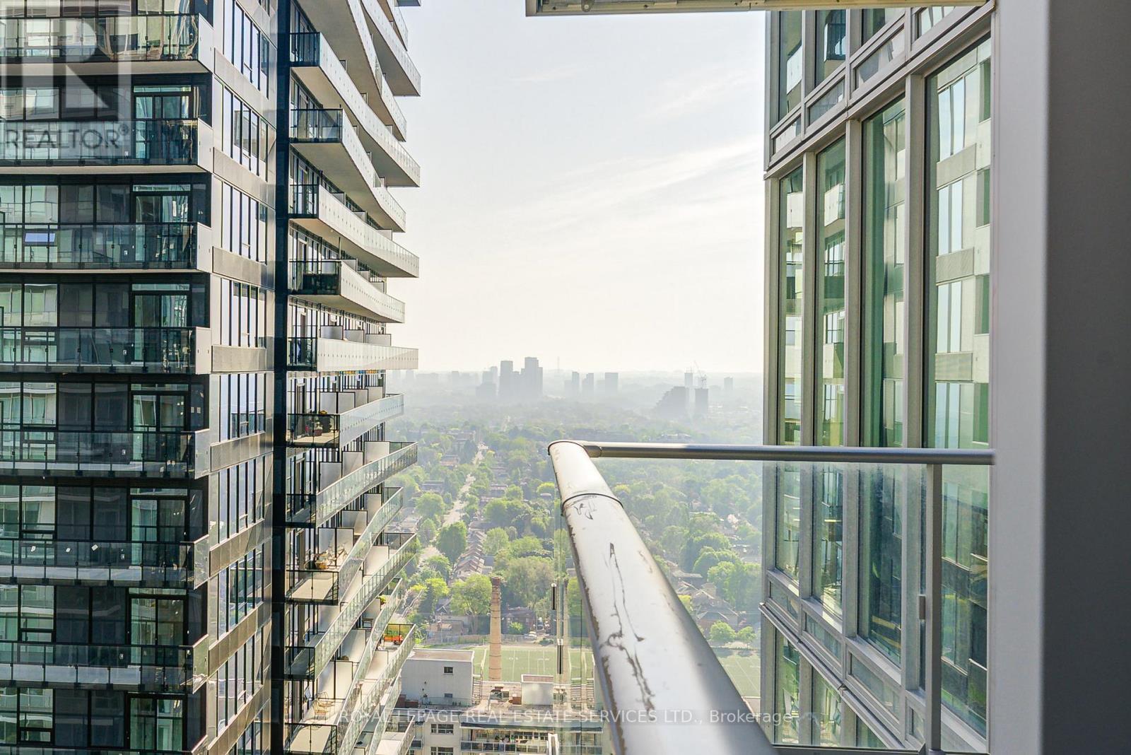 












3202 - 195 REDPATH AVENUE

,
Toronto,




Ontario
M4P0E4

