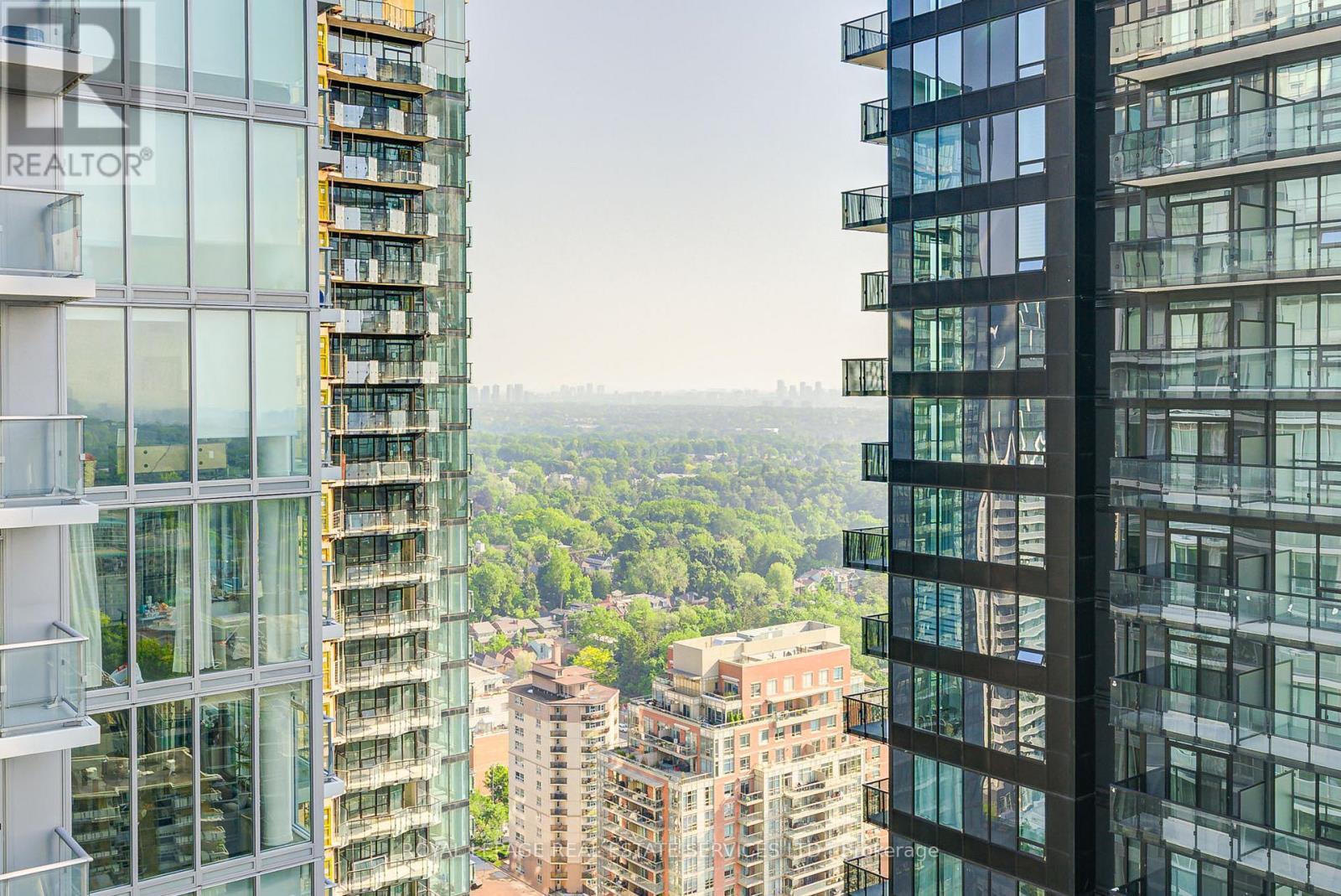 












3202 - 195 REDPATH AVENUE

,
Toronto,




Ontario
M4P0E4

