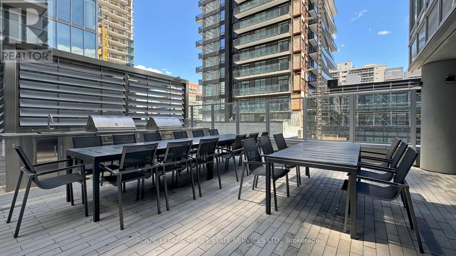 












3202 - 195 REDPATH AVENUE

,
Toronto,




Ontario
M4P0E4

