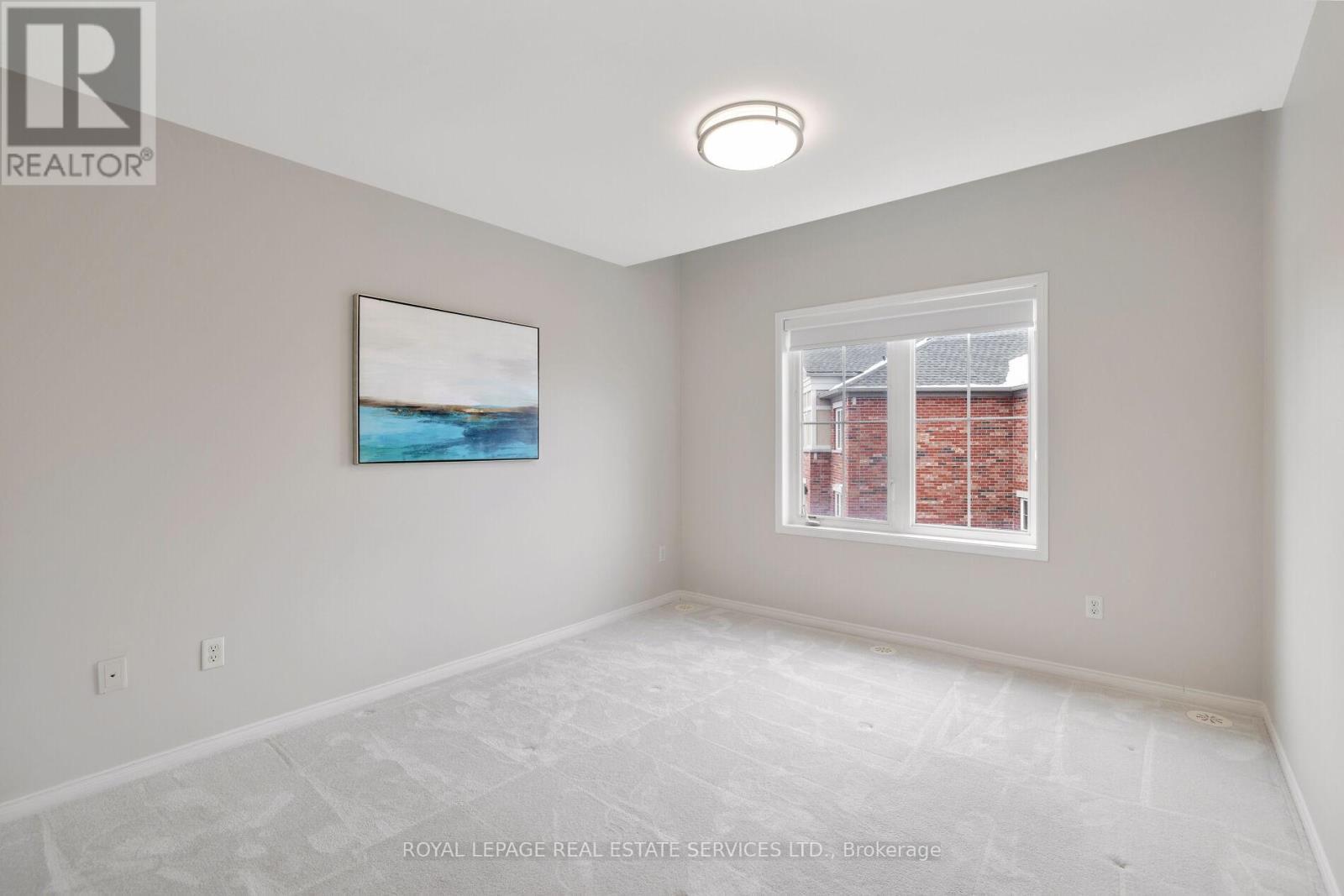 












10 - 15 HAYS BOULEVARD

,
Oakville,




Ontario
L6H0H8

