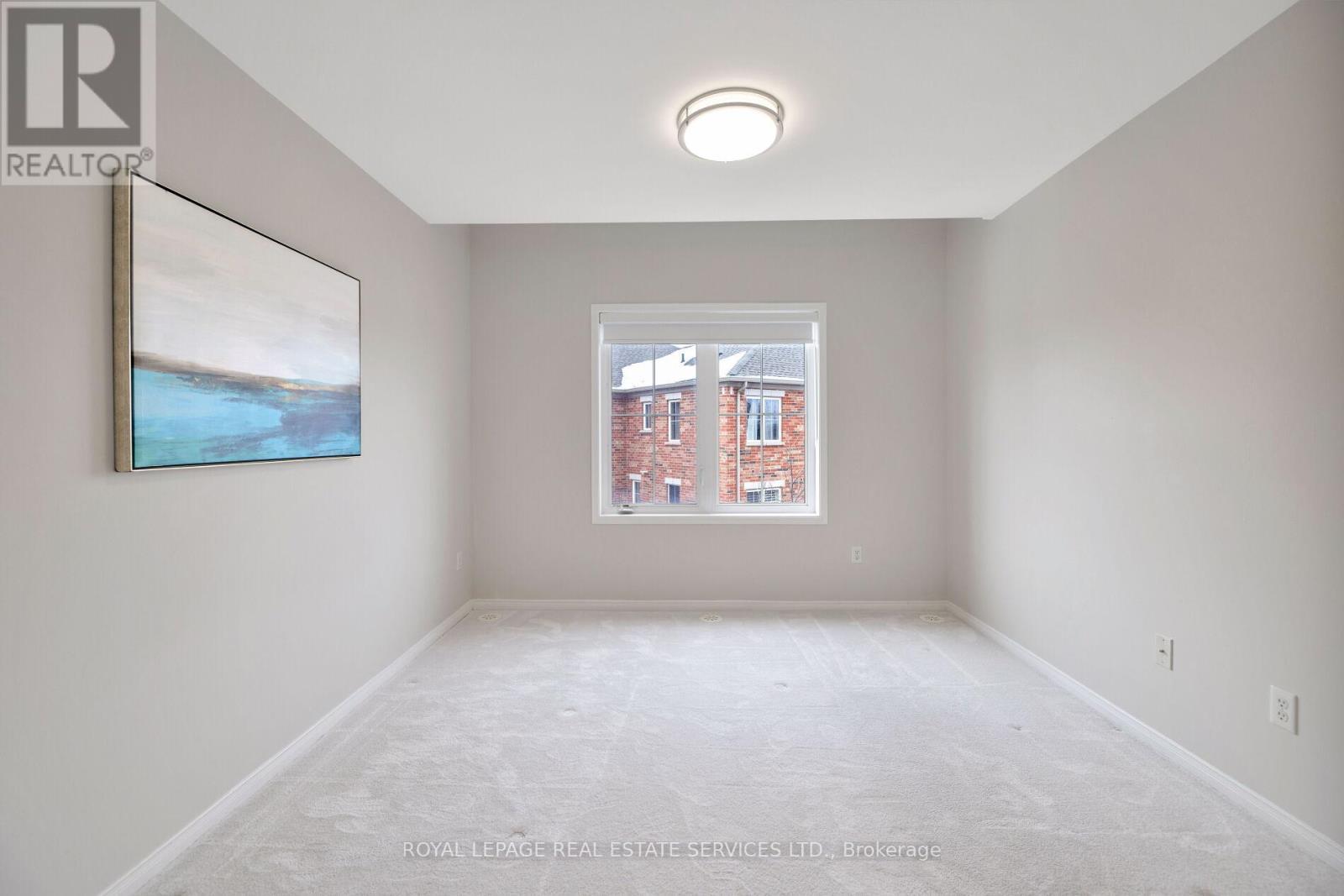 












10 - 15 HAYS BOULEVARD

,
Oakville,




Ontario
L6H0H8

