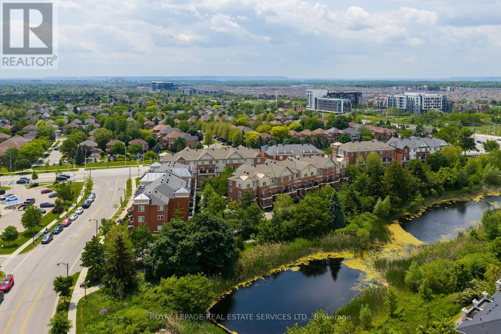 












10 - 15 HAYS BOULEVARD

,
Oakville,




Ontario
L6H0H8

