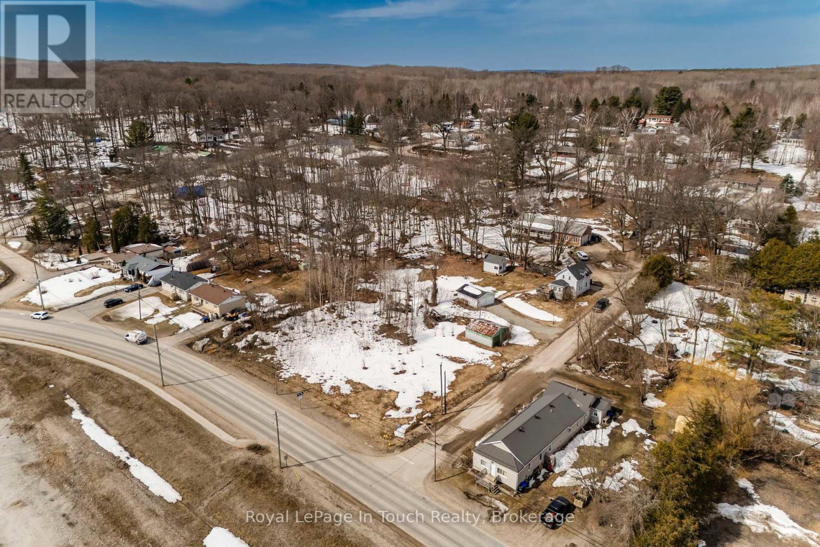 












204 GIANETTO DRIVE

,
Midland,







Ontario
L4R5J4

