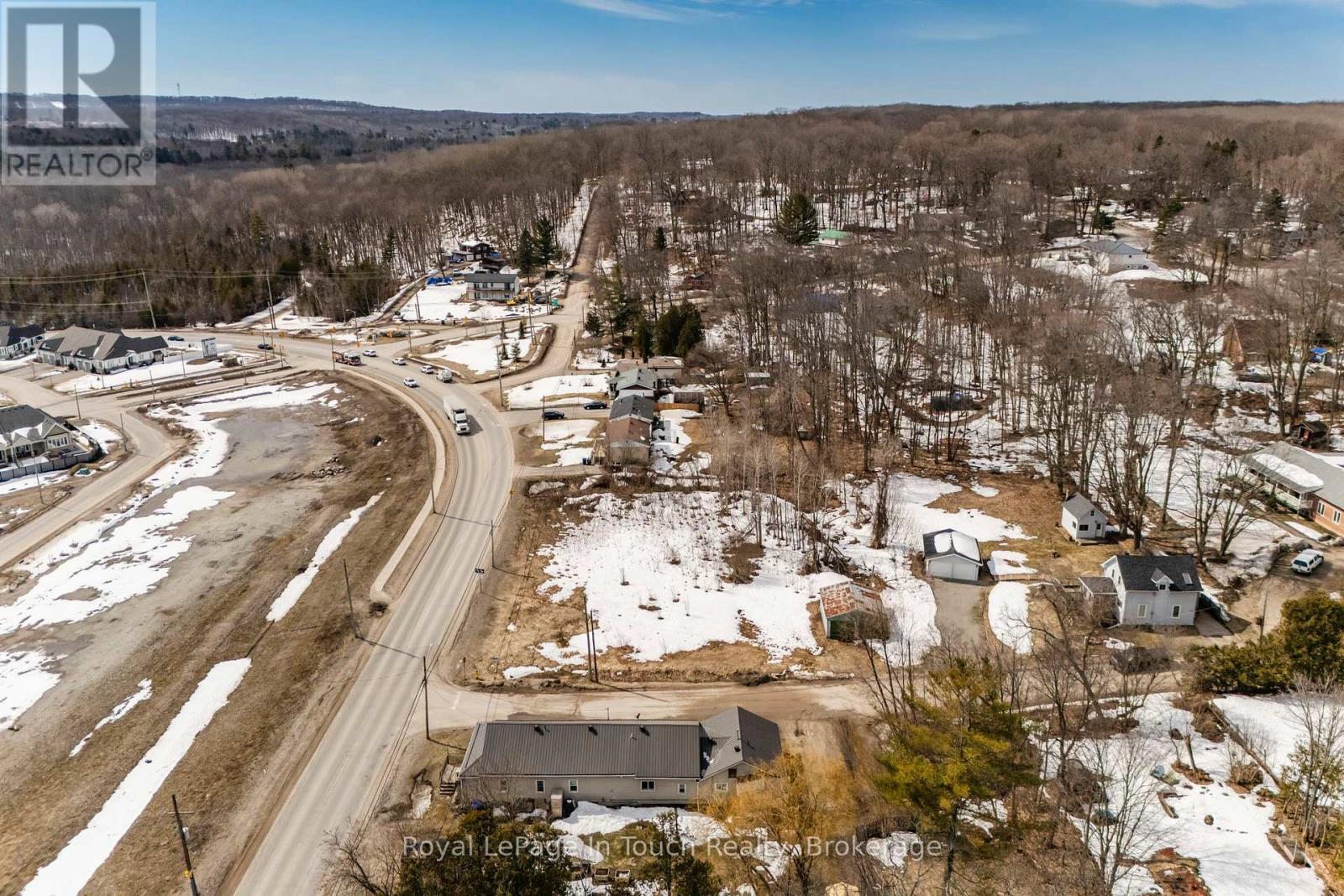 












204 GIANETTO DRIVE

,
Midland,







Ontario
L4R5J4

