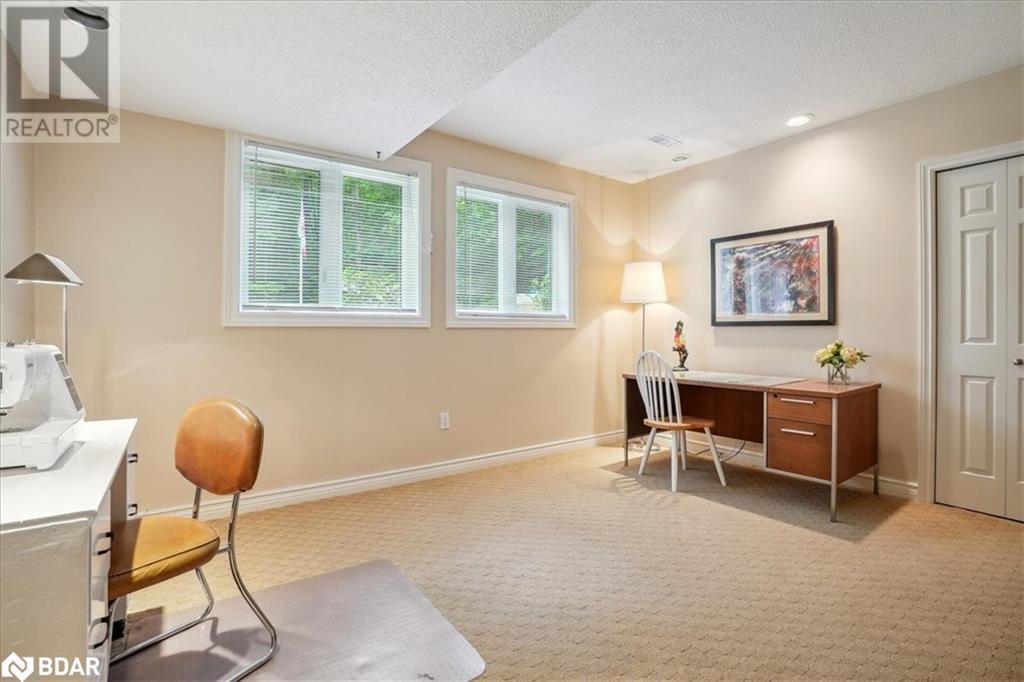 












5590 STEELES Avenue W

,
Milton,




Ontario
L9E0R5

