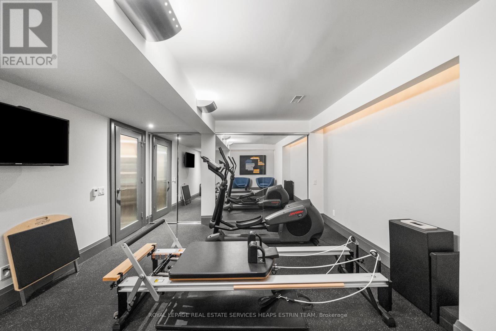 












24 HEATHER ROAD

,
Toronto,




Ontario
M4G3G3

