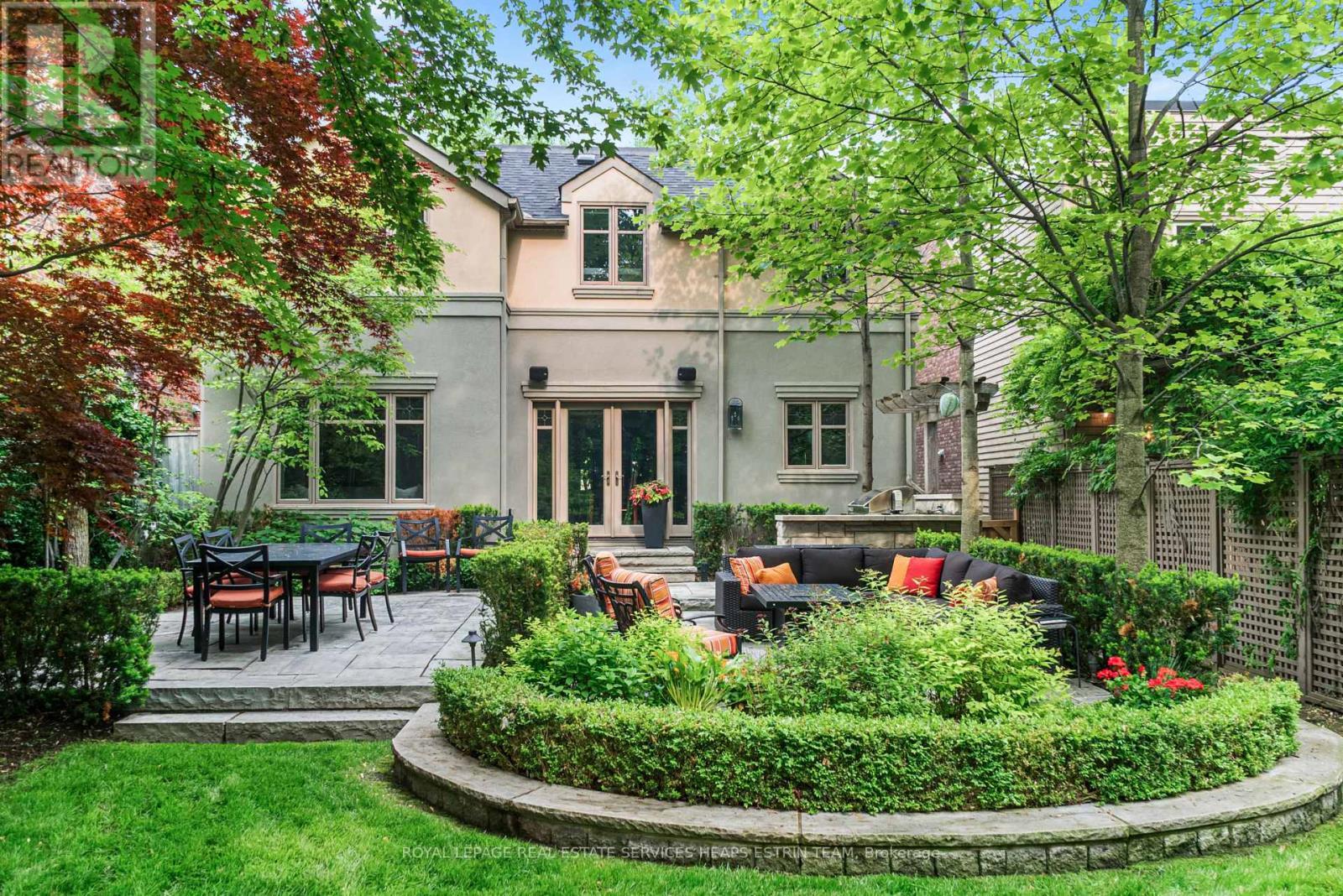 












24 HEATHER ROAD

,
Toronto,




Ontario
M4G3G3

