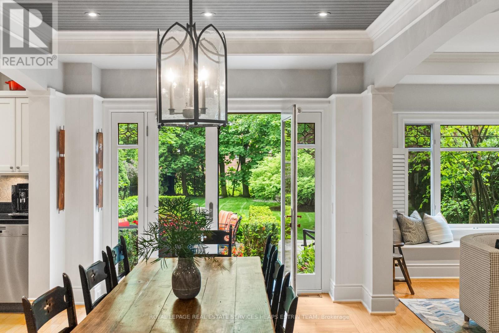 












24 HEATHER ROAD

,
Toronto,




Ontario
M4G3G3

