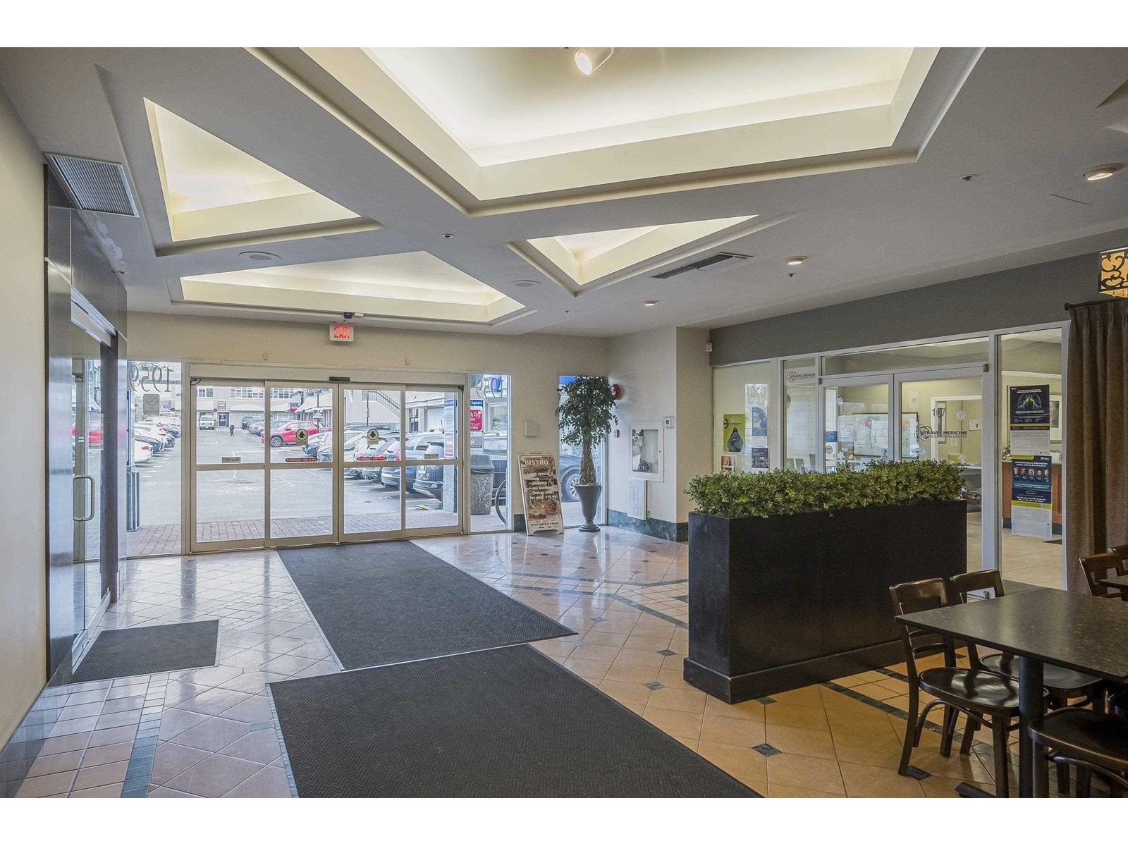 












103 1959 152 STREET

,
Surrey,




British Columbia
V4A9E3

