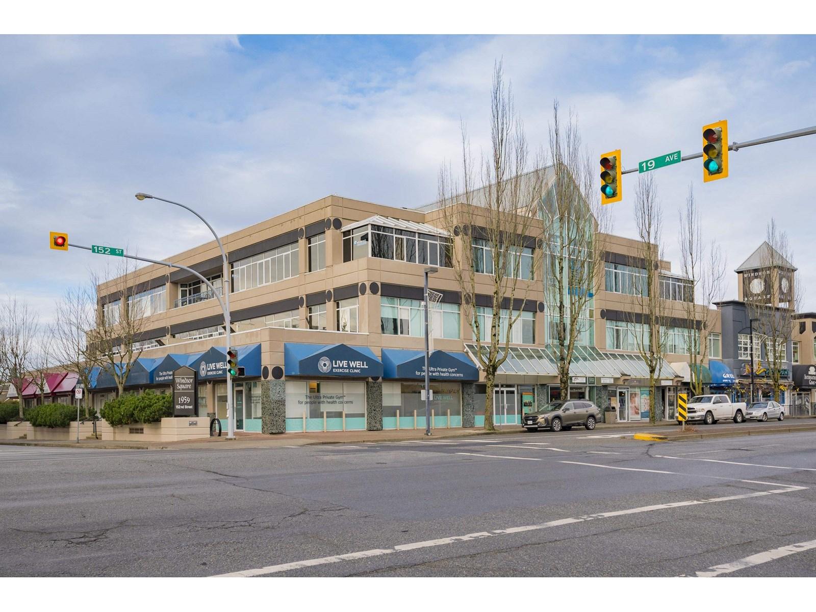 












103 1959 152 STREET

,
Surrey,




British Columbia
V4A9E3

