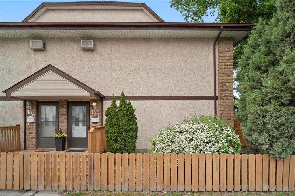 












105 176 Thomas Berry Street

,
Winnipeg,




Manitoba
R2H0P7

